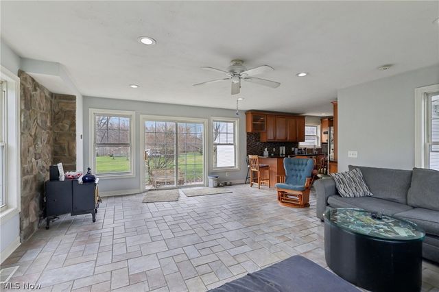 9877 Cutts Road, Chardon, OH 44024