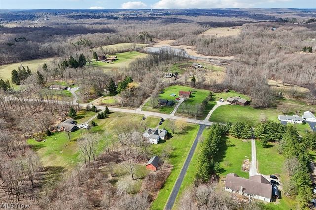 9877 Cutts Road, Chardon, OH 44024