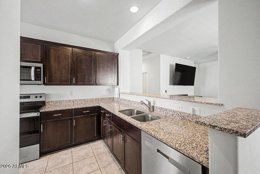 24344 W VERLEA Drive, Buckeye, AZ 85326 — photo 2