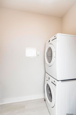 9558 Creekview Dr, Baton Rouge, LA 70836