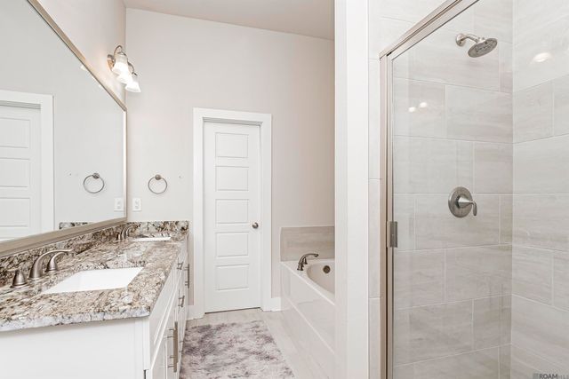 9558 Creekview Dr, Baton Rouge, LA 70836