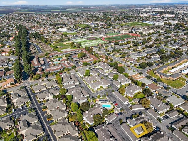 1056 Padre Drive 8, Salinas, CA 93901