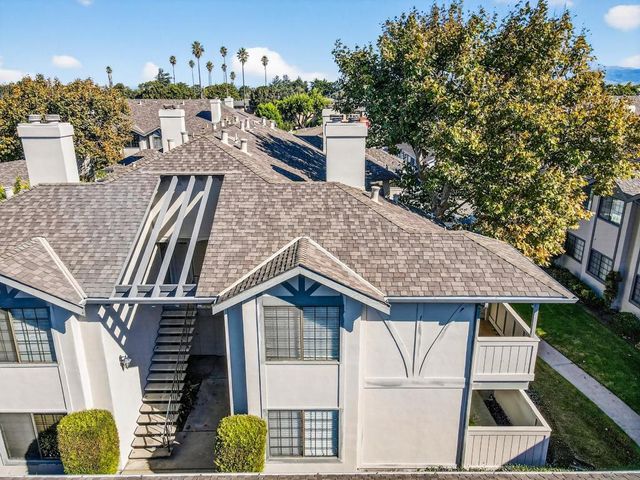 1056 Padre Drive 8, Salinas, CA 93901