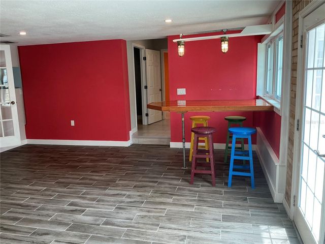 5248 15TH AVENUE N, St Petersburg, FL 33710