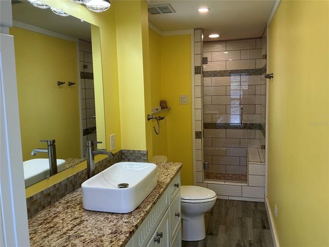5248 15TH AVENUE N, St Petersburg, FL 33710