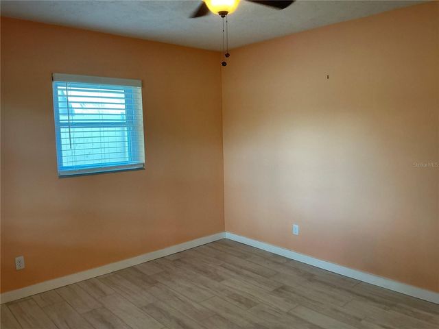 5248 15TH AVENUE N, St Petersburg, FL 33710