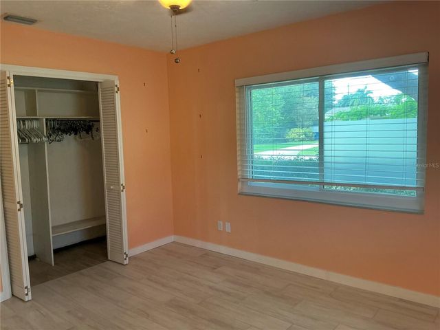 5248 15TH AVENUE N, St Petersburg, FL 33710