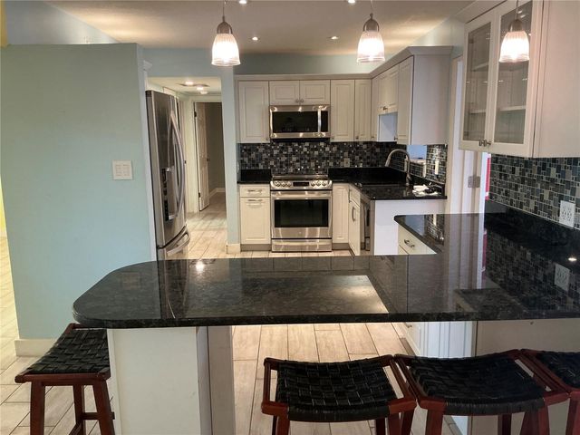 5248 15TH AVENUE N, St Petersburg, FL 33710
