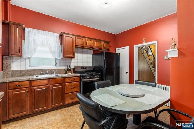 513 Hickory Street, Kearny, NJ 07032