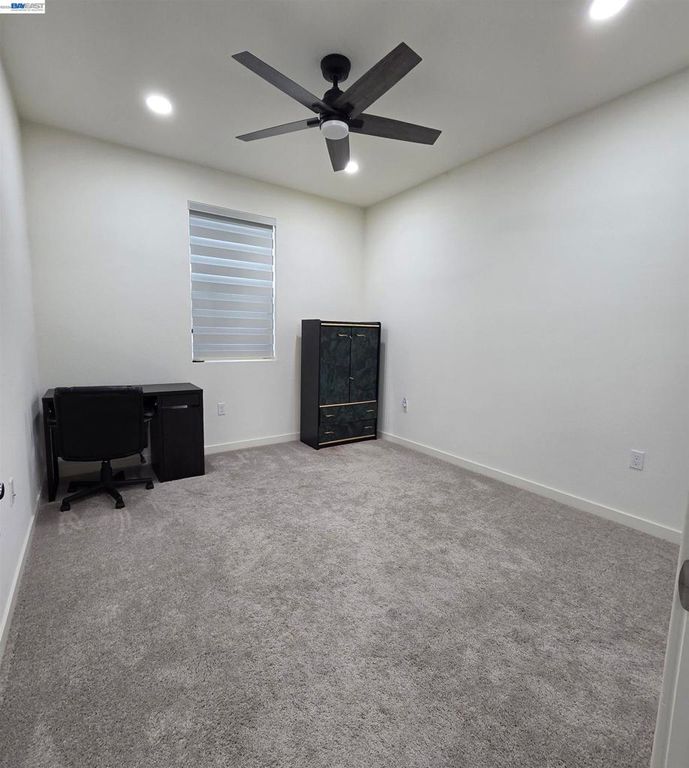 Image 10 of property listing at 5390 Shenandoah Valley Ln, Antioch, CA 94531