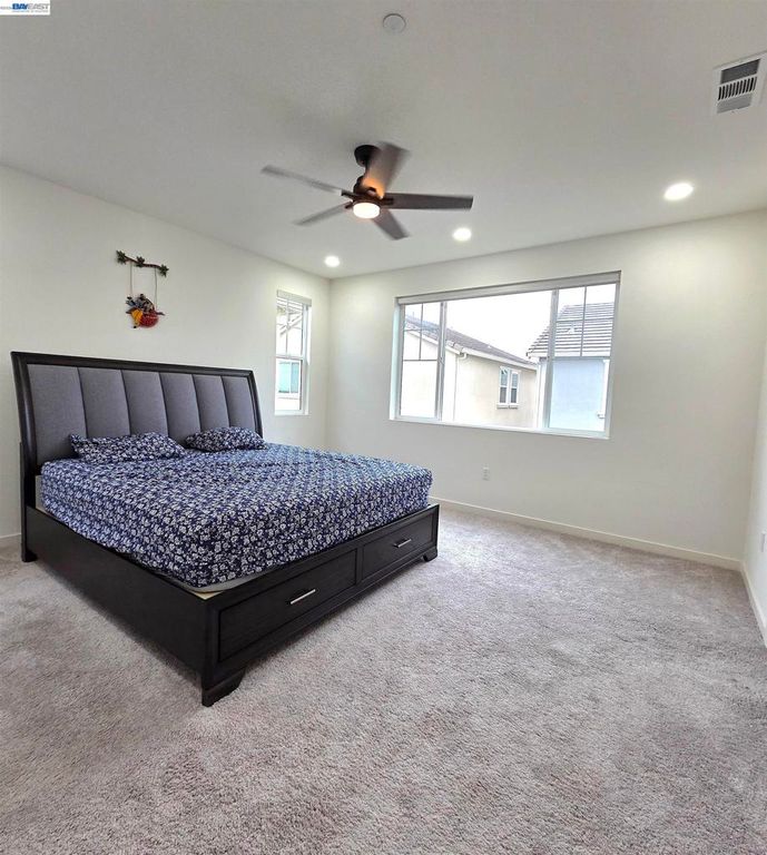 Image 12 of property listing at 5390 Shenandoah Valley Ln, Antioch, CA 94531