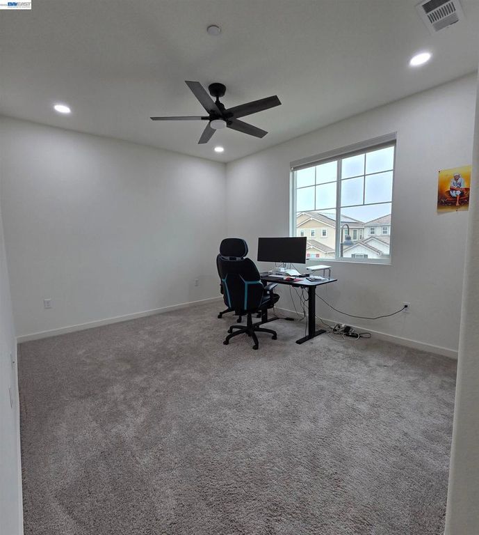 Image 17 of property listing at 5390 Shenandoah Valley Ln, Antioch, CA 94531