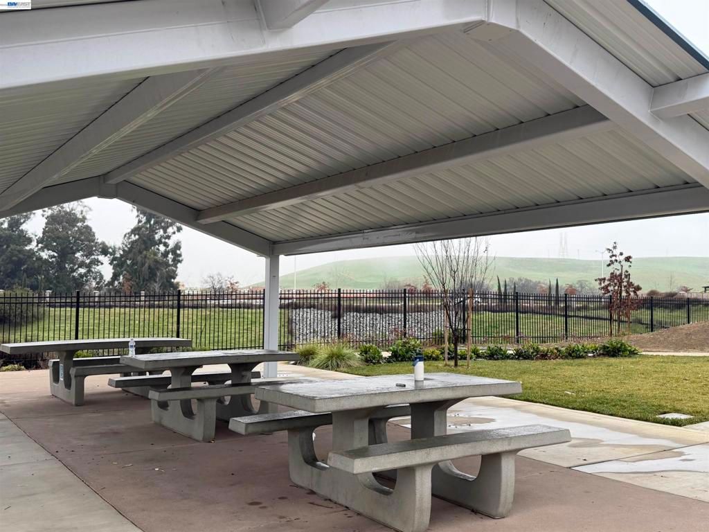 Image 34 of property listing at 5390 Shenandoah Valley Ln, Antioch, CA 94531