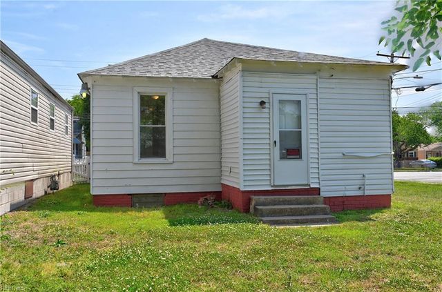 2103 Roanoke AVE, Newport News, VA 23607