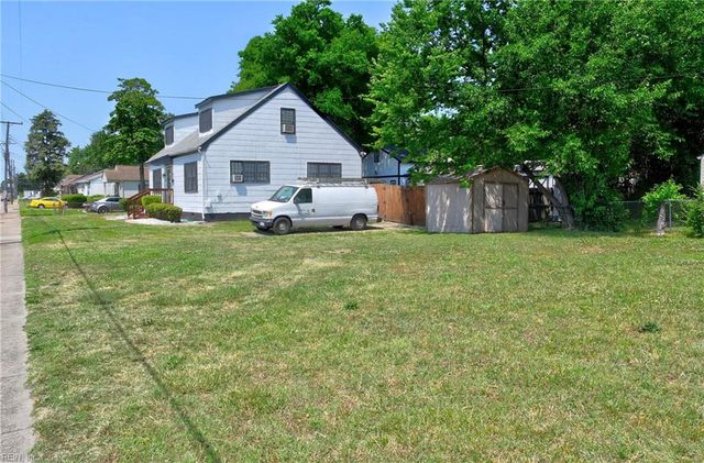 2103 Roanoke AVE, Newport News, VA 23607