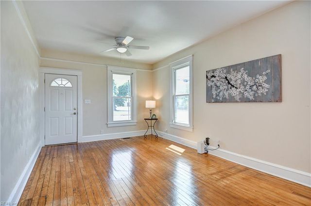 2103 Roanoke AVE, Newport News, VA 23607