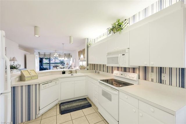 23861 Costa Del Sol RD 104, Estero, FL 34135