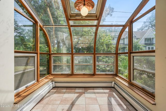 25 Park Avenue, Island Heights, NJ 08732