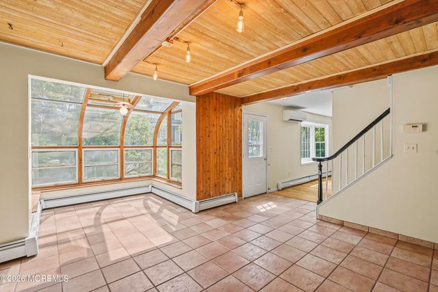 25 Park Avenue, Island Heights, NJ 08732