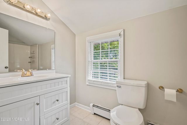 25 Park Avenue, Island Heights, NJ 08732