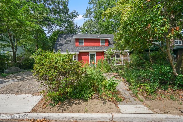 25 Park Avenue, Island Heights, NJ 08732