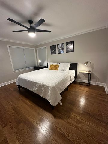 1077 S PERKINS RD, Memphis, TN 38117