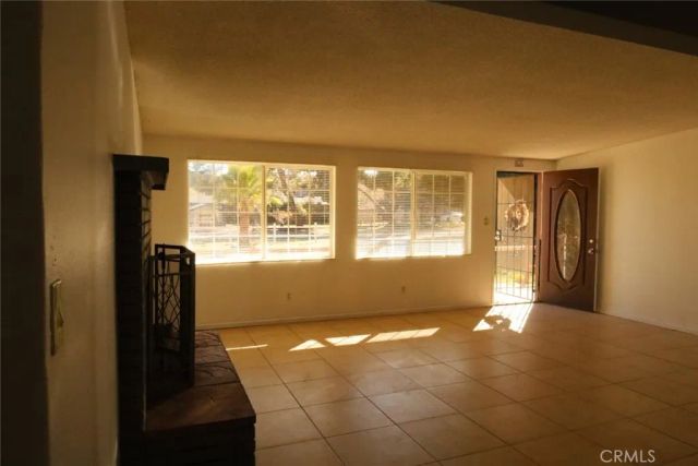 7704 Alston Avenue, Hesperia, CA 92345