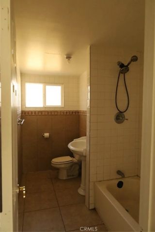 7704 Alston Avenue, Hesperia, CA 92345