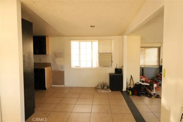 7704 Alston Avenue, Hesperia, CA 92345