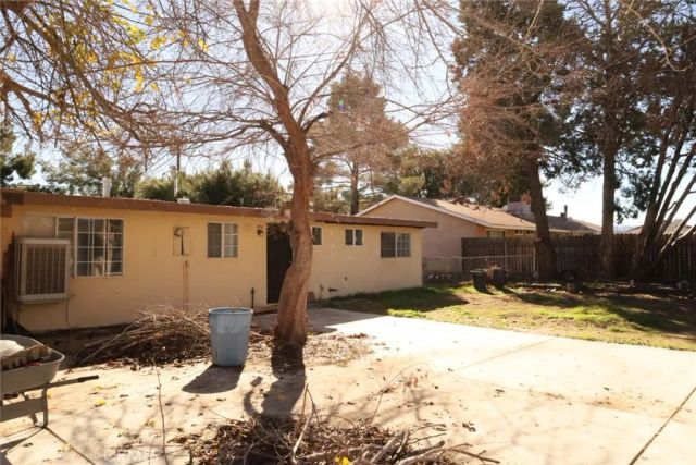 7704 Alston Avenue, Hesperia, CA 92345