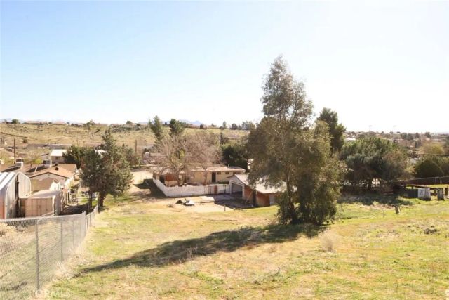 7704 Alston Avenue, Hesperia, CA 92345