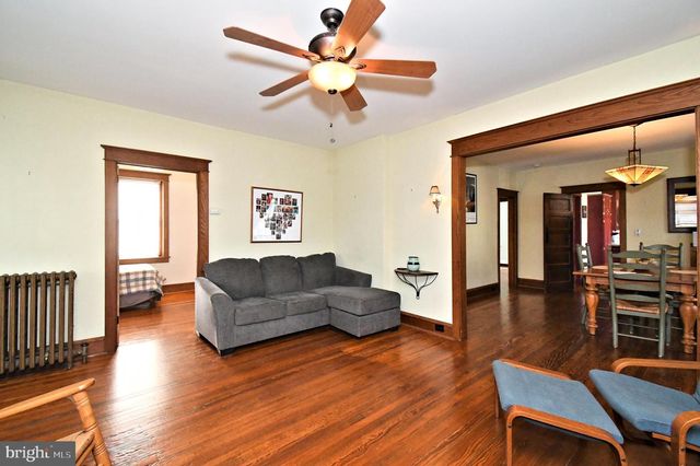 128 OAKDALE AVE, Eagleville, PA 19403