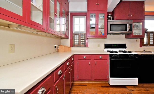 128 OAKDALE AVE, Eagleville, PA 19403