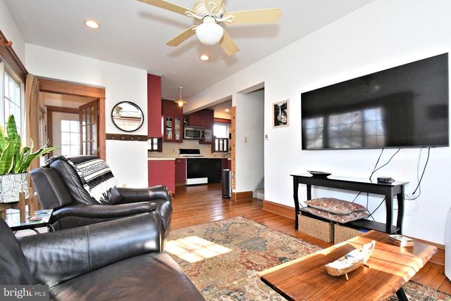 128 OAKDALE AVE, Eagleville, PA 19403