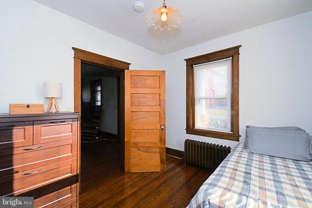 128 OAKDALE AVE, Eagleville, PA 19403