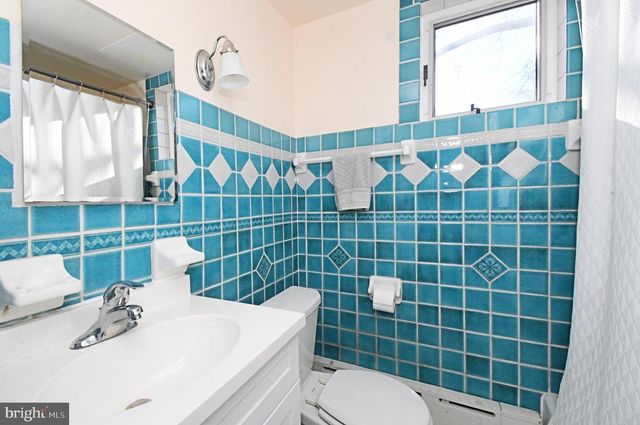 128 OAKDALE AVE, Eagleville, PA 19403