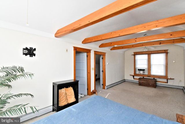 128 OAKDALE AVE, Eagleville, PA 19403