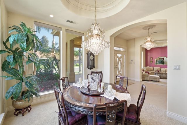 2135 SE Cottonwood Circle, Visalia, CA 93277