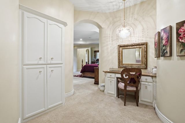 2135 SE Cottonwood Circle, Visalia, CA 93277