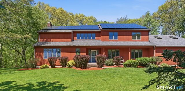 13 Copper Knoll Lane, Cromwell, CT 06416