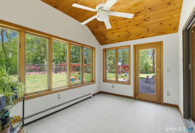 13 Copper Knoll Lane, Cromwell, CT 06416