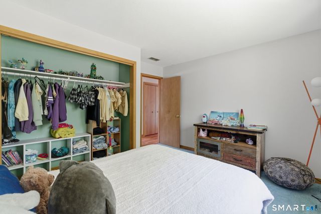 13 Copper Knoll Lane, Cromwell, CT 06416