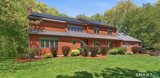 13 Copper Knoll Lane, Cromwell, CT 06416