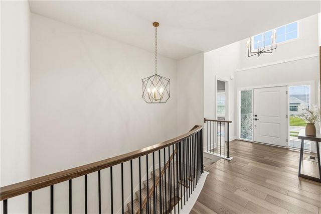 2226 SW Heartland Court, Lee's Summit, MO 64082
