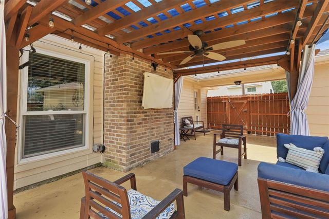 3506 Woodbriar Drive, Houston, TX 77068