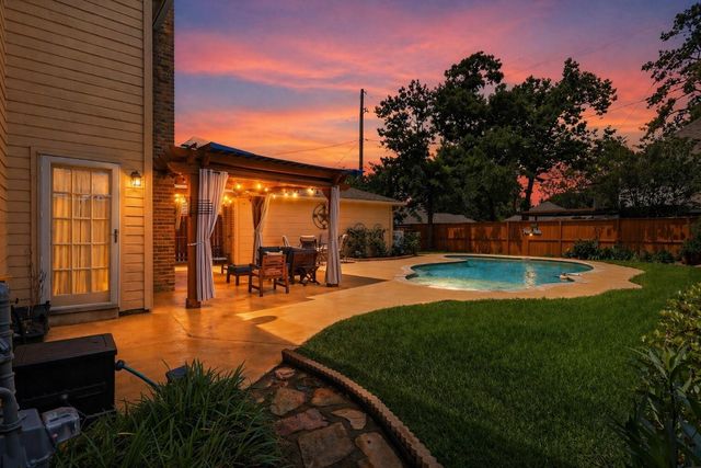 3506 Woodbriar Drive, Houston, TX 77068