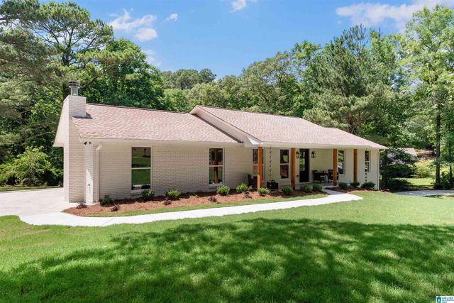 827 8TH CIRCLE N, Pell City, AL 35125