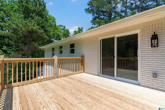 827 8TH CIRCLE N, Pell City, AL 35125