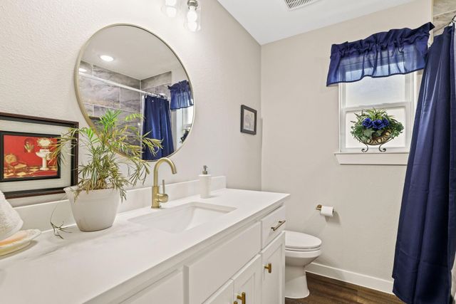 114 W Morton Street, Denison, TX 75021