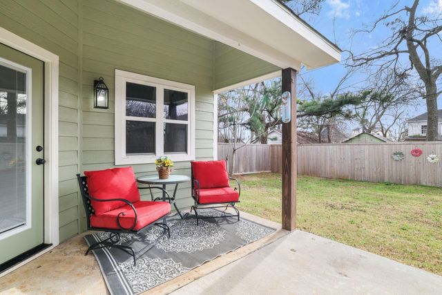 114 W Morton Street, Denison, TX 75021